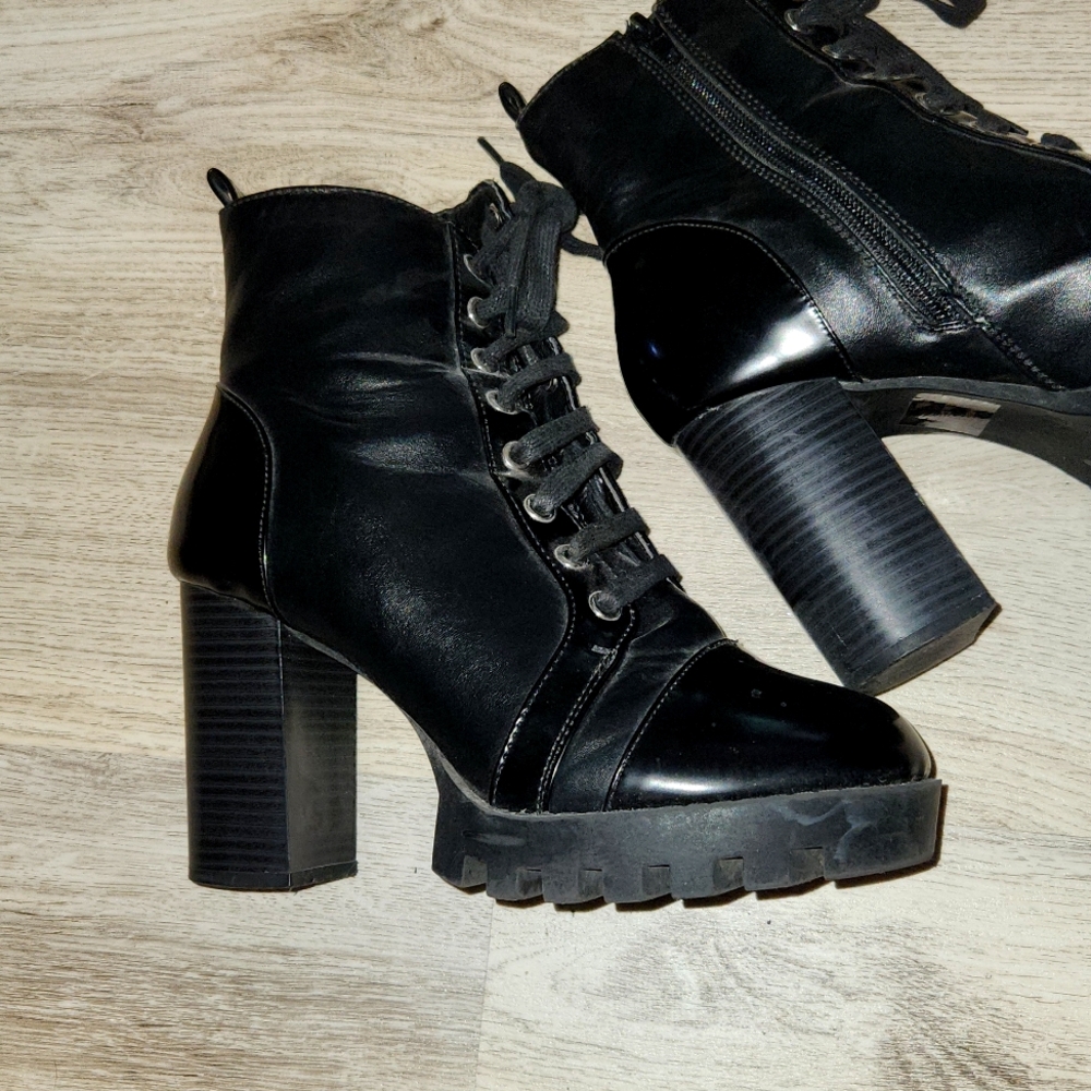 Platform boots - Picture 4 of 4